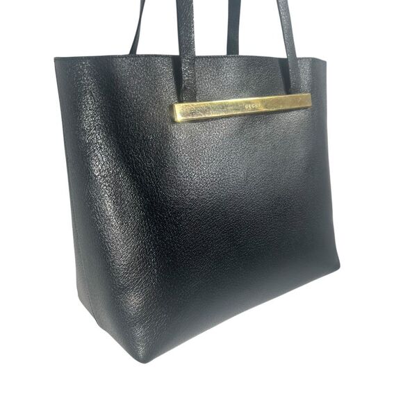 Gucci Women's Black Leather Tote Bag with Pouch Front Detail w Gucci logo Authen - Picture 3 of 12